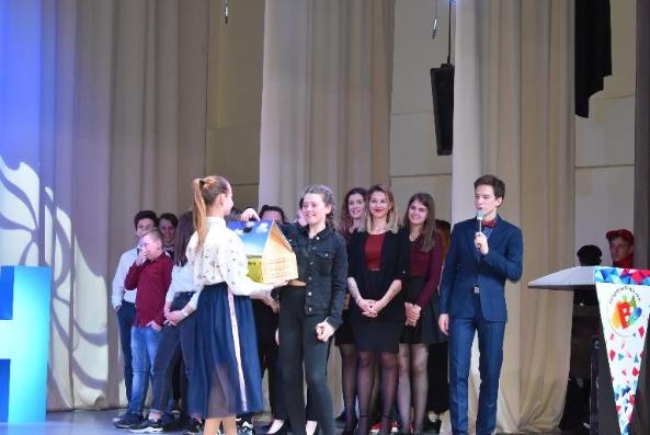 Агрохолдинг «ДолговГрупп» поддерживает талантливую молодежь