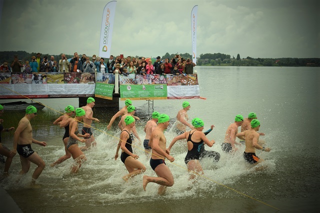 На Виштынце прошел заплыв на открытой воде «AMBERMAN WAVE»